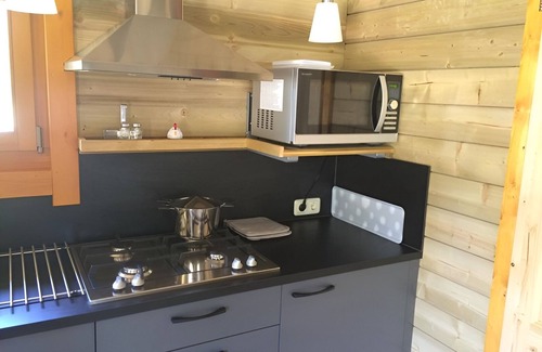 Zoutkamp Chalet De Ski | Chalet Kwikstaart on small-scale nature campsite 't Ol Gat