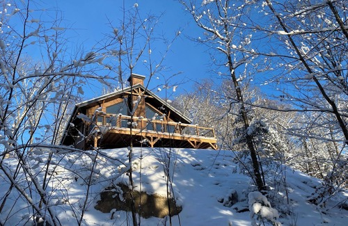 Saint-Faustin-Lac-Carre Chalet De Ski | Chalet L'Aventure au coeur des Laurentides