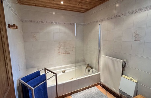Les Avanchers-Valmorel Chalet De Ski | Chalet les Carrons, 9 people, resort 15 min by shuttle