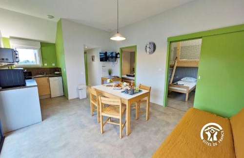 Villiers-Charlemagne Maison | Chalet la Carpe
