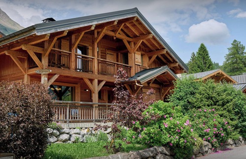 La Giettaz Chalet De Ski | Chalet La Canopée - séjour 10p dans les Aravis avec spa - OVO Network