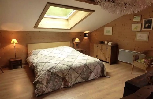 Villard-sur-Doron Chalet De Ski | Les Saisies. Beau chalet rénové pour 10 à 12 personnes.