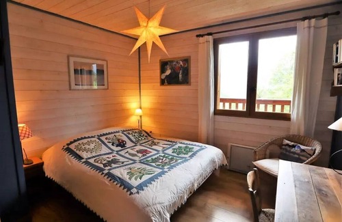Villard-sur-Doron Chalet De Ski | Les Saisies. Beau chalet rénové pour 10 à 12 personnes.