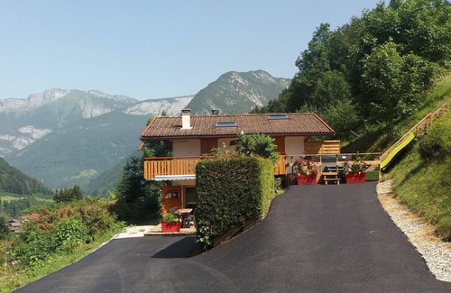 Thones Chalet De Ski | Chalet Lac Annecy spa wifi parking vue panoramique montagne domaine du fraizier