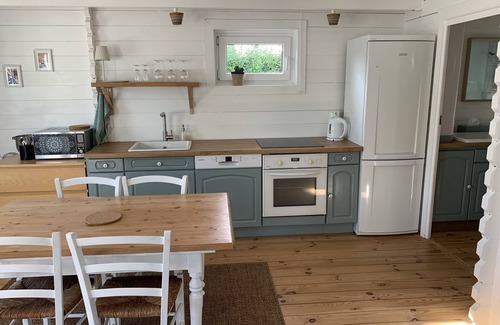 Saint-Regnobert-de-la-Cote-de-Nacre Chalet De Ski | Cottage à 400m de la plage