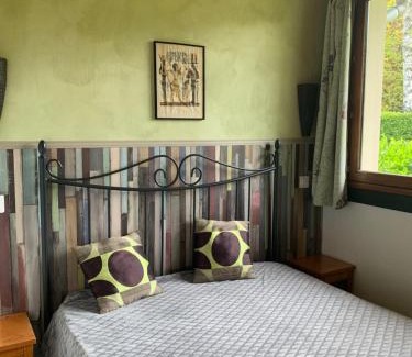 Nans-sous-Sainte-Anne Maison | Chalet le Miroir du Lison Franche Comte