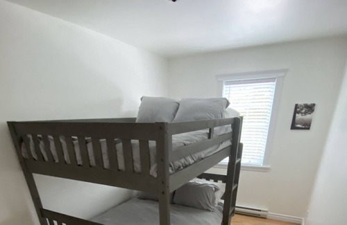 Brownsburg-Chatham Chalet De Ski | Chalet Le Malard with SPA for 8 people