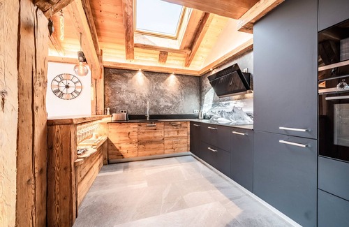 Abondance Chalet De Ski | Chalet "Le Perray Alpine Lodge" avec vue sur les montagnes, terrasse privée et Wi-Fi