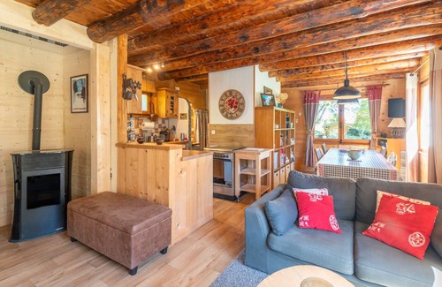 Le Reposoir Chalet De Ski | Chalet "Le Petit Ranch" avec vue montagne et jardin privé