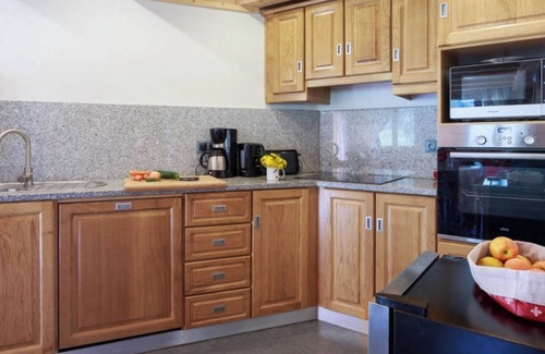 Beaufort Chalet De Ski | Chalet 'Les Tarines 1' with Mountain View, Private Terrace and Wi-Fi