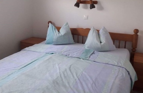 Cambrils Cabine | Chalet situé sur un parc arboré de 8000m² avec grande Piscine communautaire, .