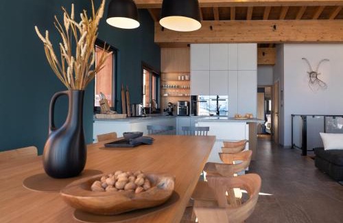Arc-1800 Chalet De Ski | Chalet luxe 12 pers avec piscine, sauna, hammam, home cinéma et ski aux pieds à Arc 1800 - FR-1-686-30