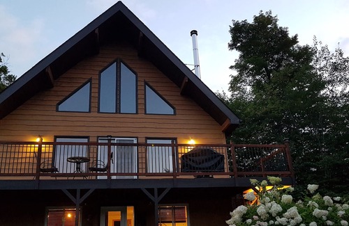 Austin Maison | Chalet Ici Maintenant Estrie - Bord de l'eau- Montagne
