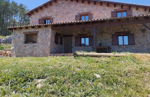 Vallcebre Chalet De Ski | Chalet 'Masia Bufulà' with Mountain View, Private Terrace and Wi-Fi