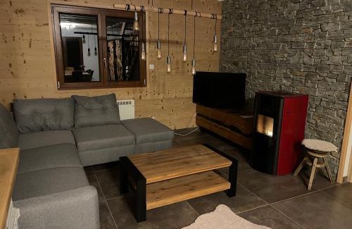 Montperreux Chalet De Ski | CHALET-MICHEL avec SPA