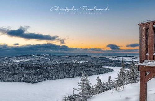 La Malbaie Chalet De Ski | Chalet Mikua, 6 p. spa, billard, Forêt & Nature