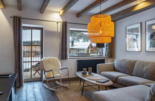 Meribel Village Chalet De Ski | Chalet moderne avec parking et wifi, à proximité des pistes et commerces - FR-1-566-20