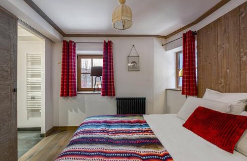 Meribel Village Chalet De Ski | Chalet moderne avec parking et wifi, à proximité des pistes et commerces - FR-1-566-20