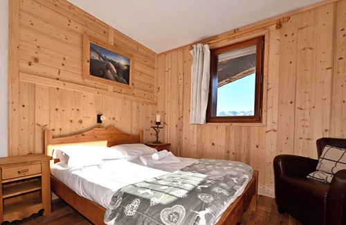 Montchavin Chalet De Ski | Chalet Mont Blanc, traditionnel et chaleureux au cœur de Paradiski