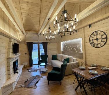 Kolasin Cabine | Chalet Montenegrina with jacuzzi