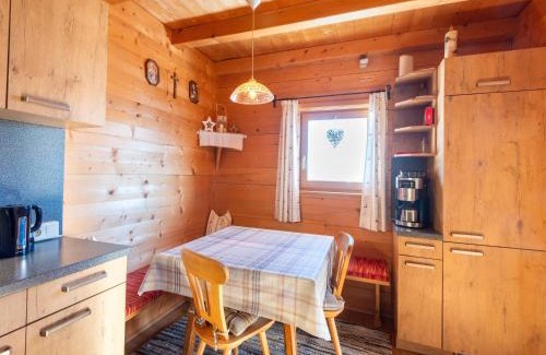 Hippach Chalet De Ski | Chalet Nase at 1700m in the Zillertal