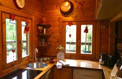 Bousseviller Chalet De Ski | Chalet near Bitche with Private Sauna