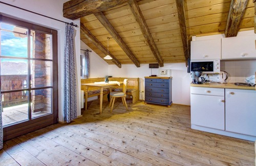 Zettersfeld Ski Resort Appartement | Appartements Almdorf Hochlienz, Lienz