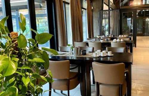 Bosgebied Hoenderloo Chalet De Ski | Chalet op familiepark Veluws Hof op de Veluwe