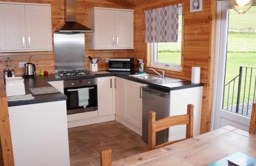 Kinross Chalet De Ski | Chalet Osprey Lodge by Interhome