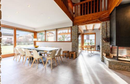 Aigueblanche Chalet De Ski | chalet pierre et bois
