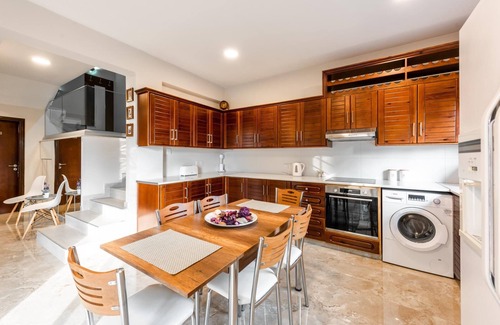 Platres Villa | Chalet Pinecone by Ezoria Villas