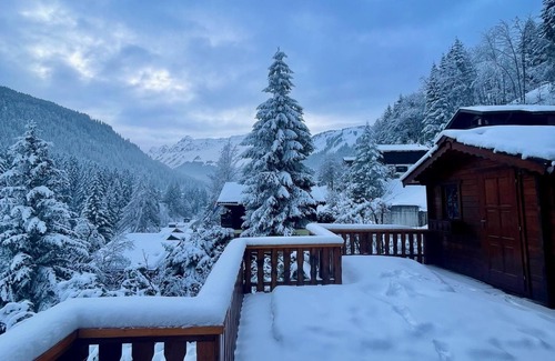 Morgins Chalet De Ski | Chalet Poppy, Morgins