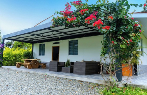 Quimbaya Chalet De Ski | Chalet - private farm ideal for families near the Coffee Park Eje Cafetero