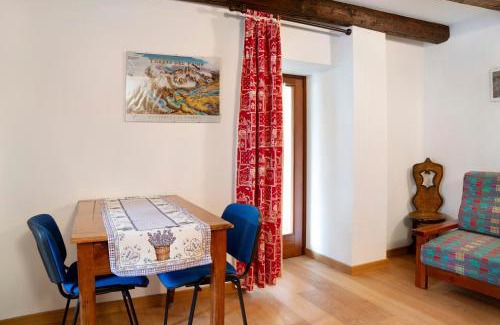 Acceglio Appartement | Chalet Provenzale Trilocale