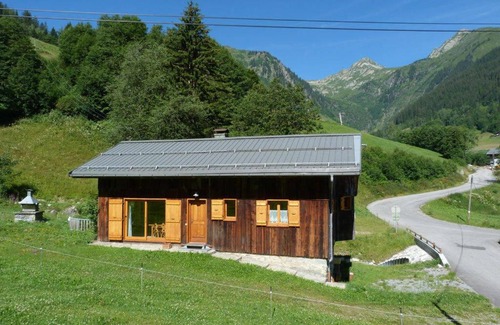 Beaufort Chalet De Ski | Chalet rénové, 8 personnes, 3 chambres - CH02