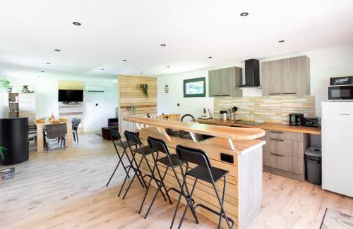 Masevaux-Niederbruck Chalet De Ski | Chalet rénové 'La Forêt Enchantée', nature et calme au coeur de la Vallée