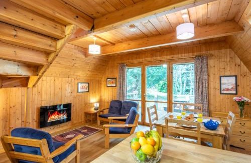 Cannich Chalet De Ski | Chalet Rowan Cottage by Interhome