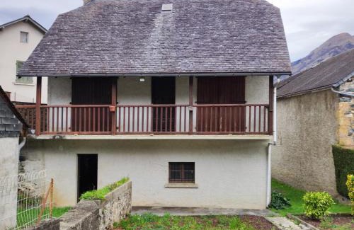 Bielle Chalet De Ski | chalet rural