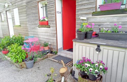 La Salvetat-sur-Agout Chalet De Ski | Chalet rustique à La Salvetat-sur-Agout avec vue montagne