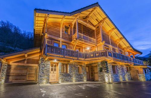 Bourg-Saint-Maurice Chalet De Ski | Chalet savoyard d'exception avec piscine chauffée