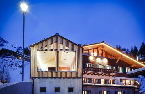 Stueben Chalet De Ski | Chalet Sonnblick