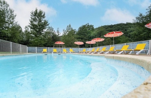 Chalabre Chalet De Ski | Chalet/Spa et lac privé