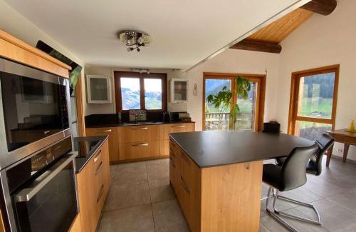 Beaufort Chalet De Ski | Chalet spacieux 3 étages, cheminée, garage, pour 6 pers, Arêches-Beaufort - FR-1-342-316