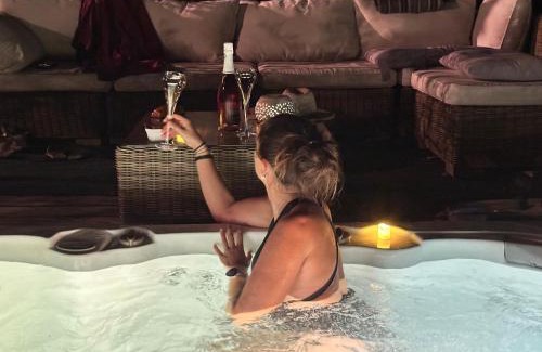 Luceram Chalet De Ski | Chalet sur pilotis avec piscine privée