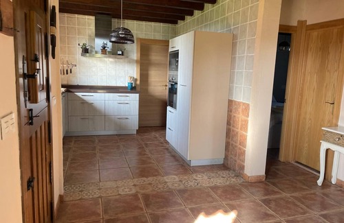 Nabarniz Maison | Chalet 'Txatonea' with Mountain View, Private Terrace and Wi-Fi