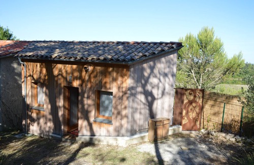 Ventenac-Cabardes Chalet De Ski | Chalet, calme absolu, vue, et piscine (en saison)