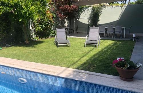 Hortaleza Maison | chalet villa inside Madrid