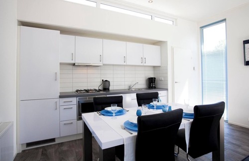 Velsen-Zuid Maison | Chalet with 2 bedrooms and a terrace