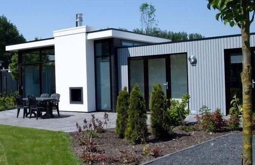 Velsen-Zuid Maison | Chalet with 2 bedrooms and a terrace