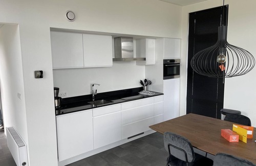 Velsen-Zuid Maison | Chalet with 2 bedrooms and a terrace